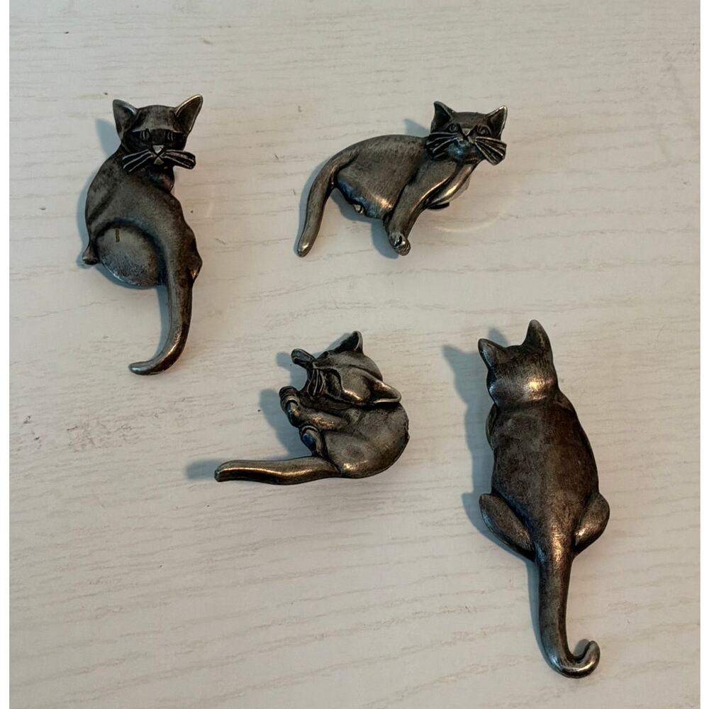 Vintage Pewter Cat Button Covers Set of 4  Metzke 1992